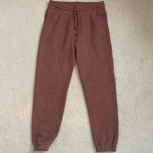 Aritzia Tna Cozy Fleece Perfect Sweatpant